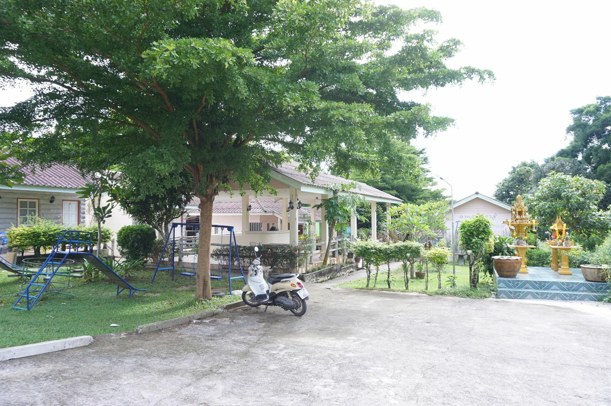 Dahla House Ranong Hotel Kültér fotó